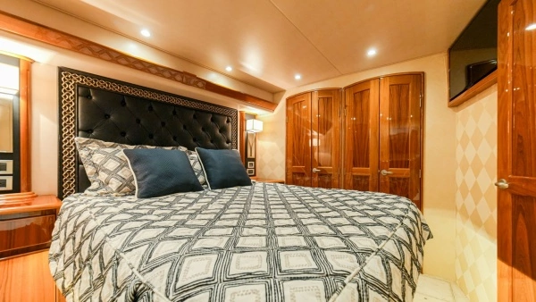 Viking 66 Convertible Yacht For Sale