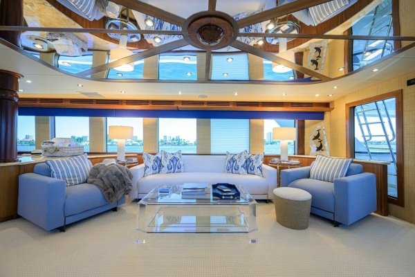 MAGIC 100ft Hatteras Yacht For Sale