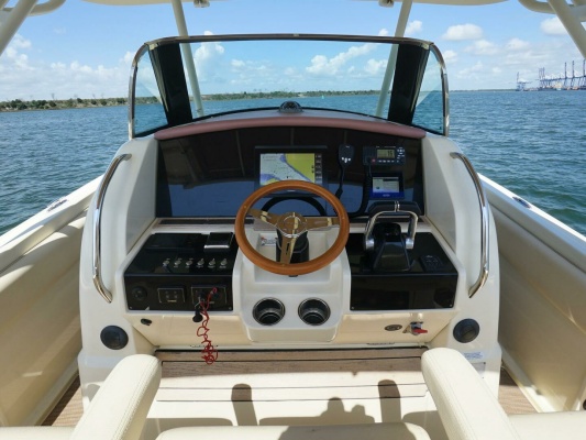 Grace 34ft Chris Craft Yacht For Sale