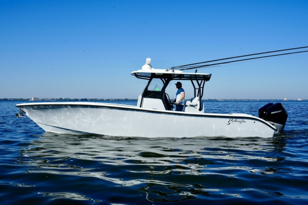 Luhn 32 32ft Yellowfin Yacht For Sale