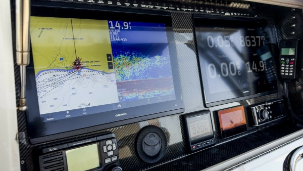 CHIRON39 39ft SeaHunter Yacht For Sale