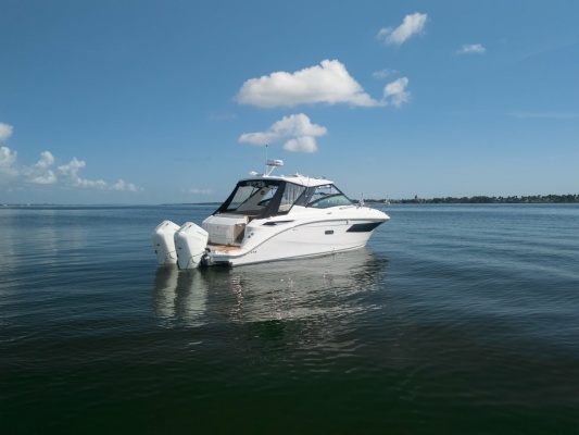 Pace Yourself 32ft Sea Ray Yacht For Sale