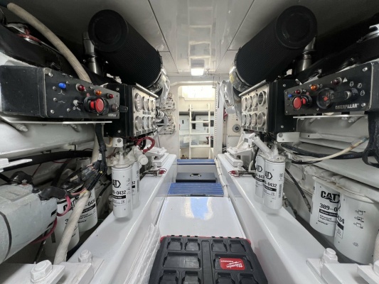 NOT SHORE 60ft Bertram Yacht For Sale