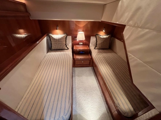 Bertram 57 Convertible Yacht For Sale