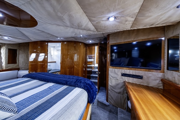 Sunseeker 62 EAGLE II - Master Stateroom
