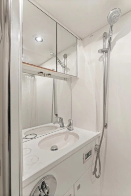 2010 Sunseeker 112