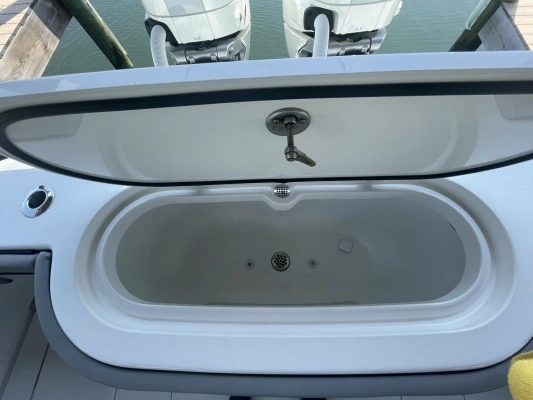 Valhalla Boatworks V-33 Yacht For Sale