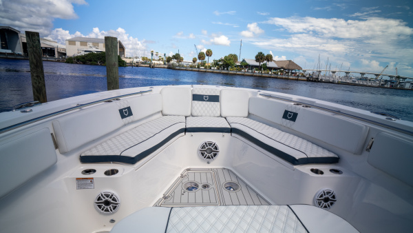 BLUE LEADER 32ft Sea Fox Yacht For Sale