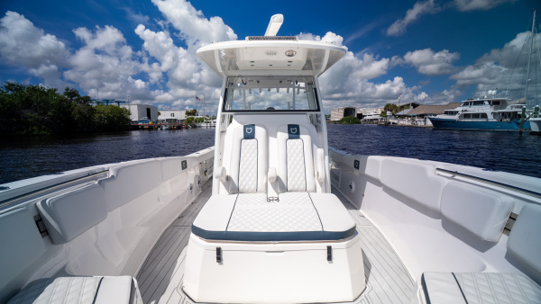 BLUE LEADER 32ft Sea Fox Yacht For Sale
