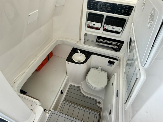 BLUE LEADER 32ft Sea Fox Yacht For Sale