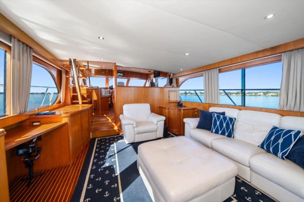 2000 Ocean Alexander 61