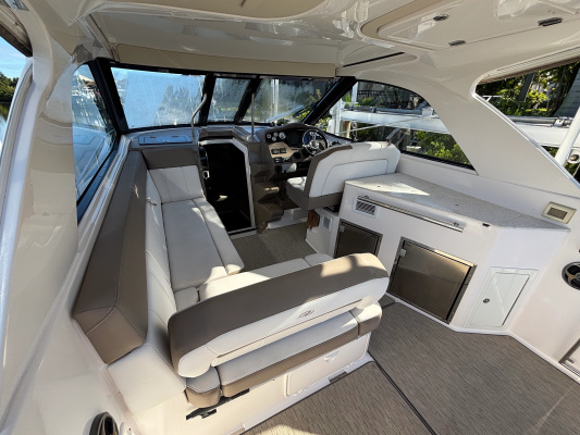 35ft Regal Yacht For Sale