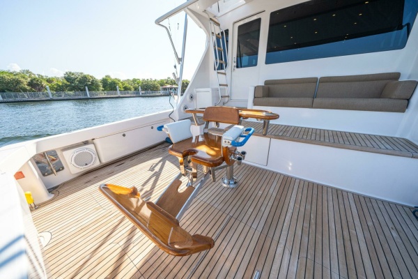 RUNNING OVER 68ft Viking Yacht For Sale