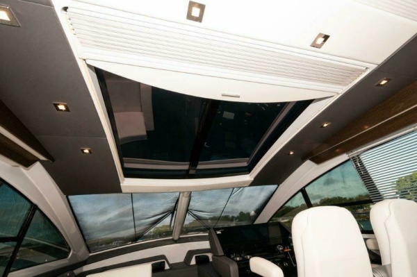 After Five 60ft Cruisers Yachts Yacht For Sale