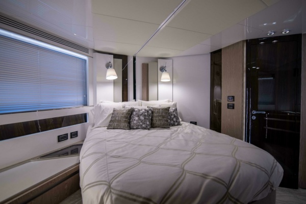 Triple Play 70ft Azimut Yacht For Sale