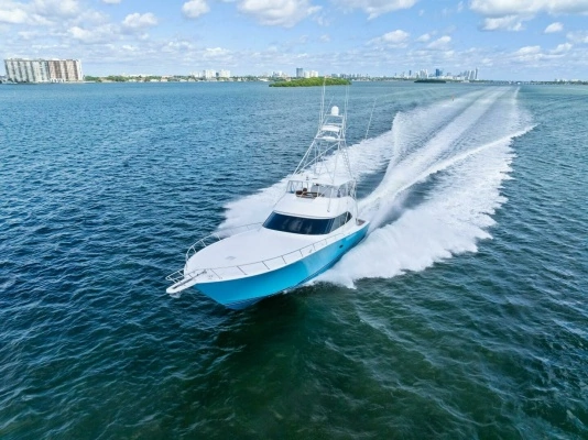 2012 Viking 82