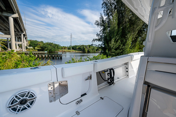 URCHIN 32ft Sportsman Yacht For Sale