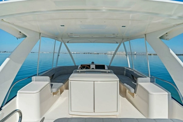 2016 Tiara Yachts 50