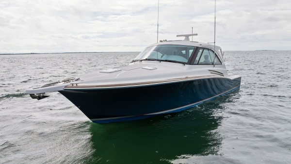 SEA N ME TOO 44ft Hatteras Yacht For Sale
