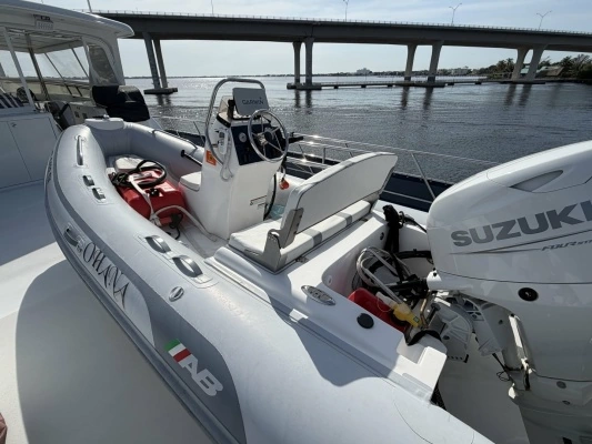 2012 Alaskan 70