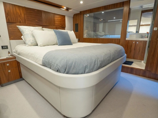 2023 Riviera 60