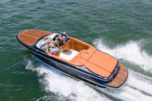 27ft Chris Craft Yacht For Sale