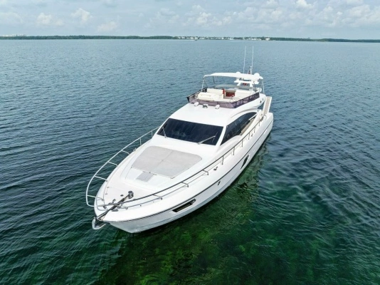 2013 Ferretti Yachts 62
