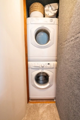 2003 Viking 45