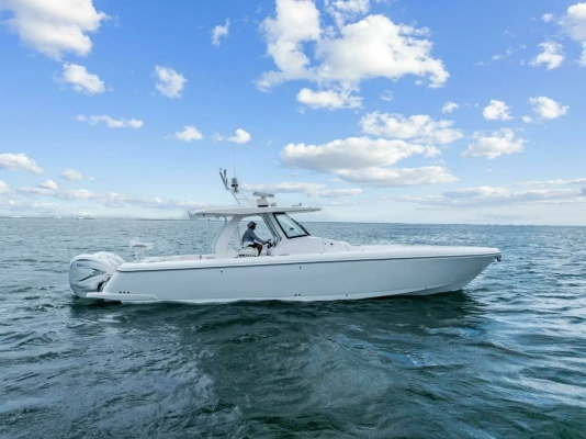 2020 Intrepid 40