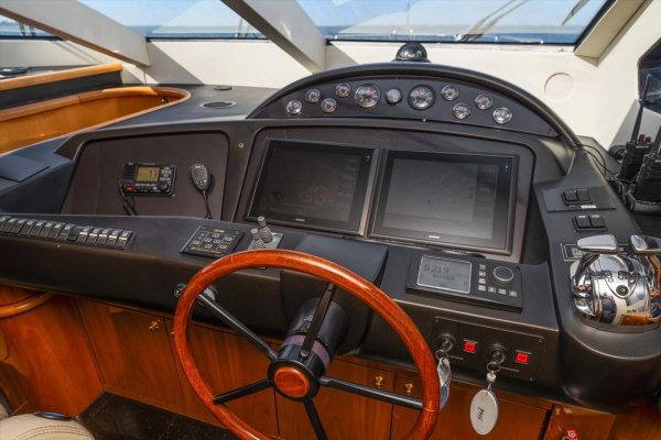 VANGUARD 82ft Sunseeker Yacht For Sale
