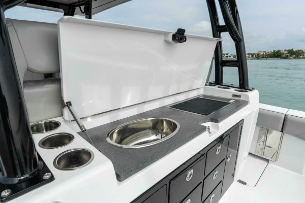 40ft Barker Boatworks Yacht For Sale