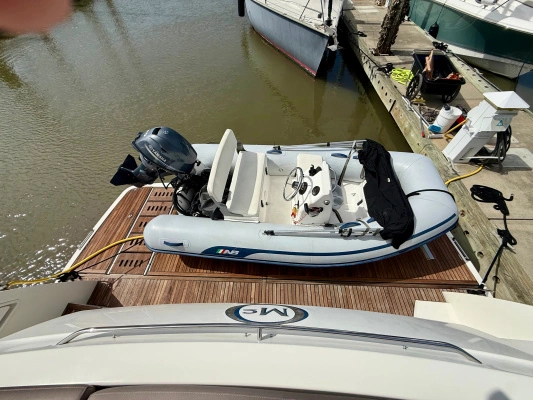 2017 Prestige 56
