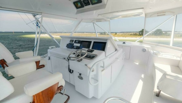 Fallline 60ft Hatteras Yacht For Sale