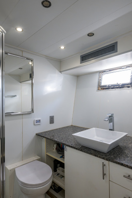 2013Ocean Voyager 95 ft 95 Expedition   CARE BEAR