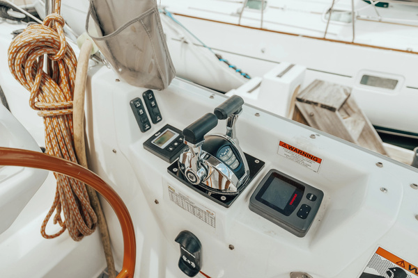 27 Reasons 39ft Excess Yacht For Sale