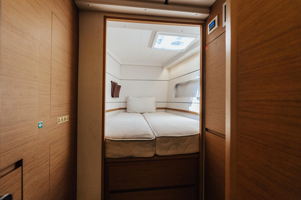 27 Reasons 39ft Excess Yacht For Sale