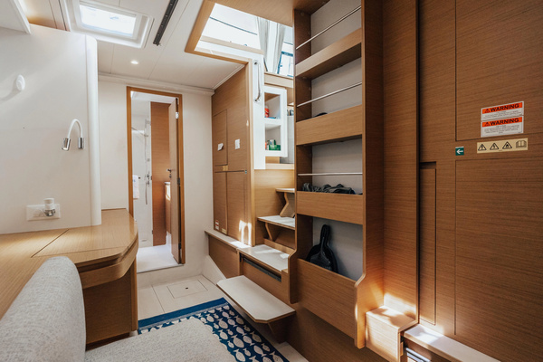 27 Reasons 39ft Excess Yacht For Sale