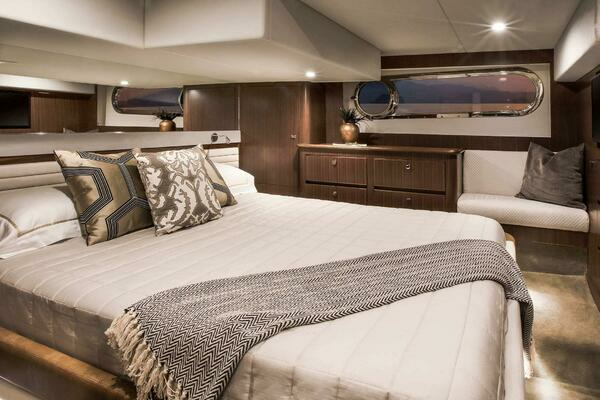 2026Belize 54 ft 54 Daybridge