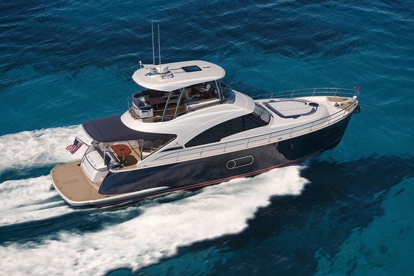 2027Belize 55 ft 55 Daybridge