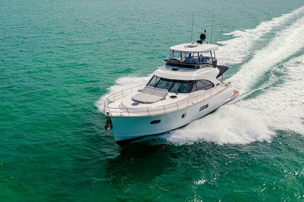 2026Belize 54 ft 54 Daybridge