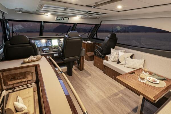 2027Riviera 72 ft 72 Sports Motor Yacht Series II