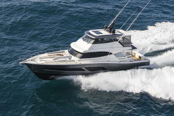 2027Riviera 72 ft 72 Sports Motor Yacht Series II