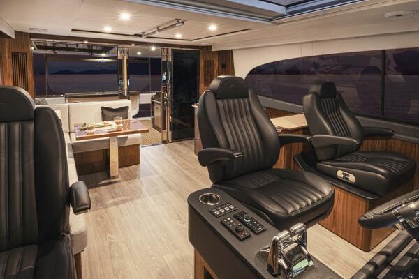 2027Riviera 72 ft 72 Sports Motor Yacht Series II