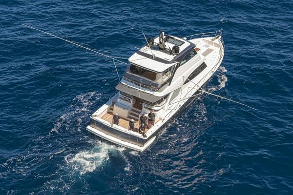 2027Riviera 72 ft 72 Sports Motor Yacht Series II