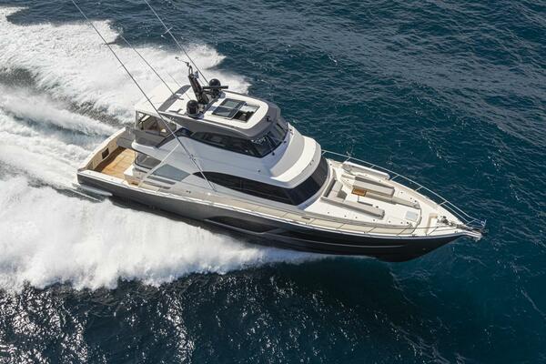 2027Riviera 72 ft 72 Sports Motor Yacht Series II