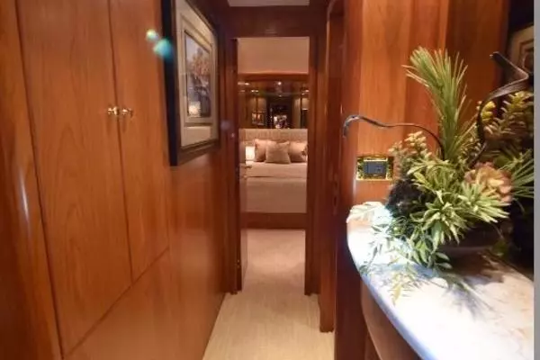 SEA LIFE 68ft Hargrave Yacht For Sale