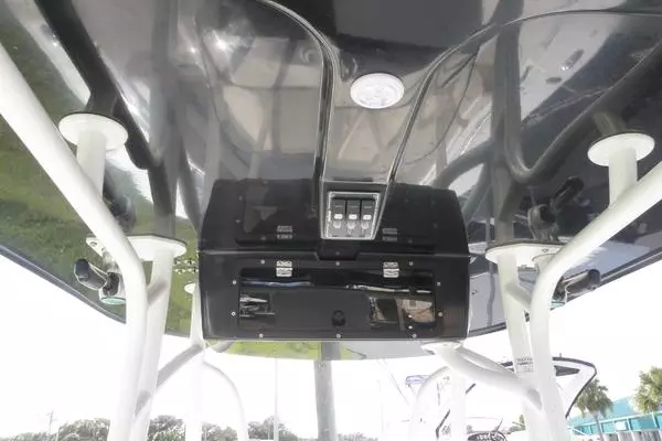 Photo of the 2015 NauticStar 2500 XS Center Console