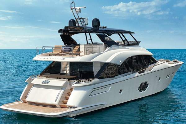 2021Monte Carlo Yachts 80 ft MCY 80