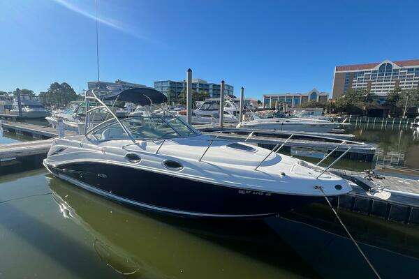 Photo of the 2006 Sea Ray 270 Amberjack