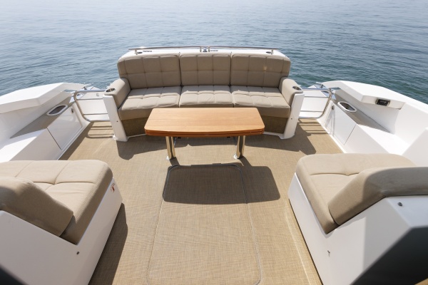 NO AGENDA 44ft Tiara Yachts Yacht For Sale
